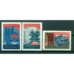 URSS 1975 - Y & T n. 4197/99 - Révolution d'Octobre