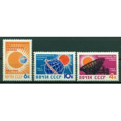USSR 1964 - Y & T n. 2768/70 - Geophysical year 1964/65