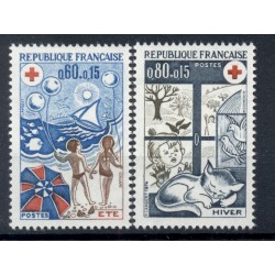 Francia  1974 - Y & T n. 1828/29 - A profitto della Croce Rossa (Michel n. 1898/99)