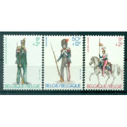 Belgium 1983 - Y & T n. 2108/10 - Military uniforms  (Michel n. 2160/62)