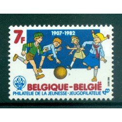 Belgio 1982 - Y & T n. 2064 - Filatelia della gioventù (Michel n. 2117)