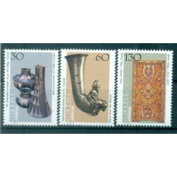 Armenia 1995 - Y. & T. n. 227/29 - Artigianato popolare (Michel n. 248/50)