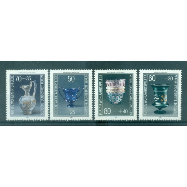 West Berlin 1986 - Michel n. 765/68 - Glassworks from the Cologne Museum (Y & T n. 726/29)