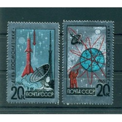 Russie - USSR 1965 - Michel n. 3042/43 - Journée de la cosmonautique