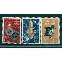 Russie - USSR 1966 - Michel n. 3238/40 - Succès de la recherche spatiale (I)