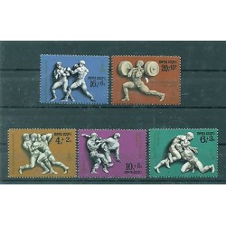 Russie - USSR 1977 - Michel n. 4602/06 - Jeux olympiques d'été de 1980 **