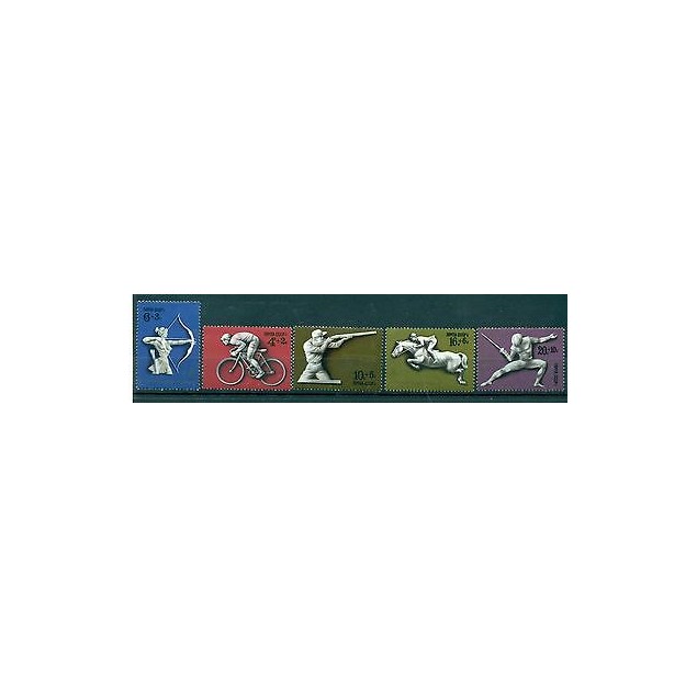 Russie - USSR 1977 - Michel n. 4642/46 - Jeux olympiques d'été de 1980